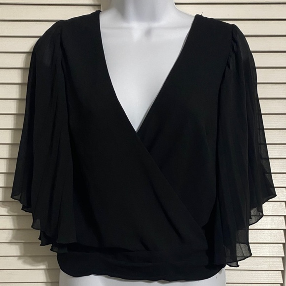 Haute Monde Black blouse!